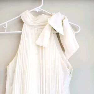 JM Studio by John Meyer white "Jackie O" style